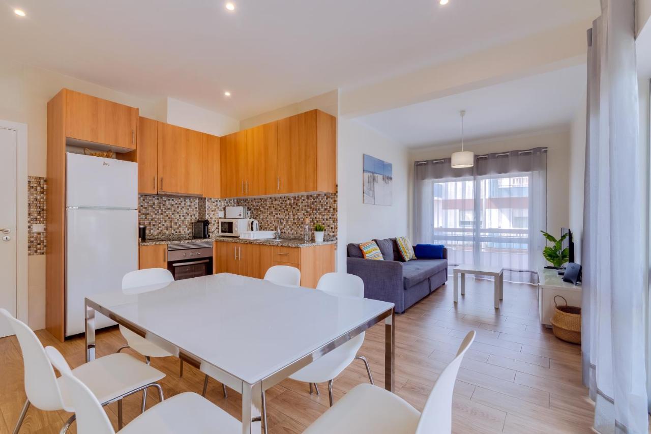 Quarteira 2Br - Near The Beach At Homesbyfc Exterior foto