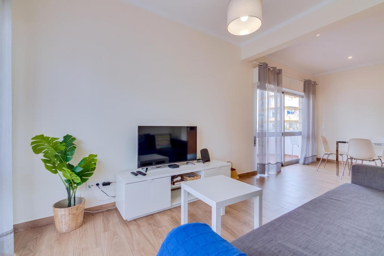 Quarteira 2Br - Near The Beach At Homesbyfc Exterior foto