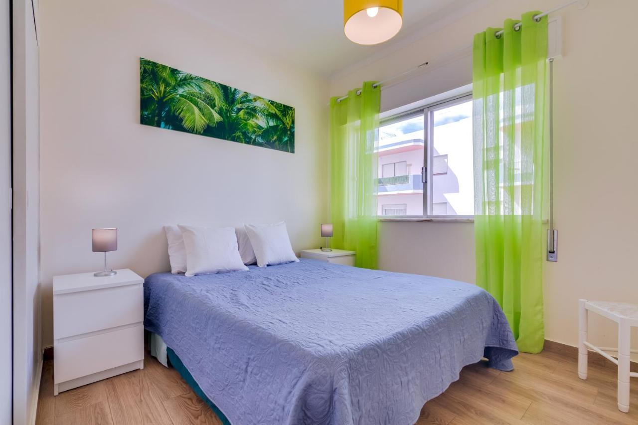 Quarteira 2Br - Near The Beach At Homesbyfc Exterior foto